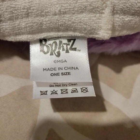 Hat - Picture 3 of 3